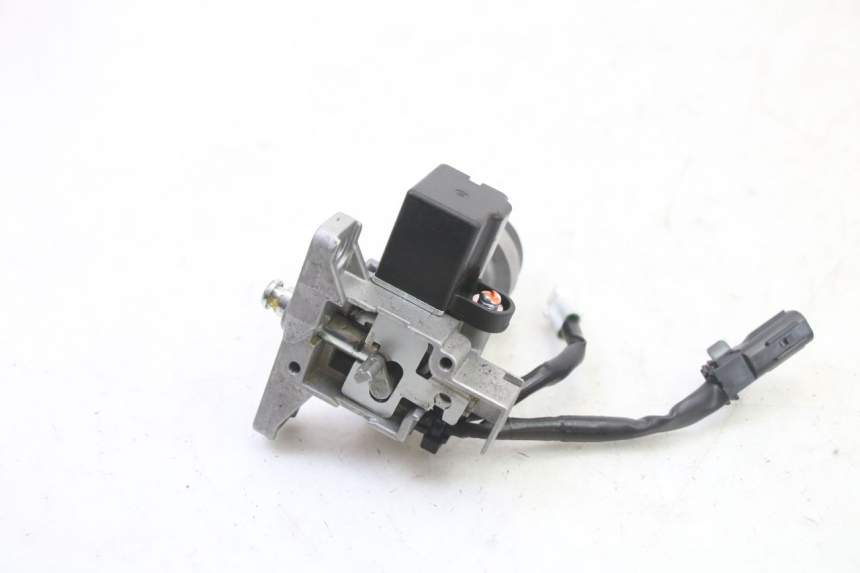 photo de BLOCCHETTO CHIAVI PIAGGIO MP3 HPE 310 (2024 - 2025)