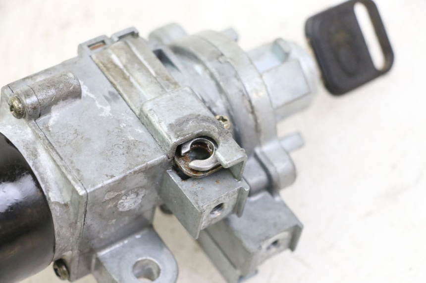 photo de BLOCCHETTO CHIAVI KYMCO PEOPLE S 125 (2000 - 2008)