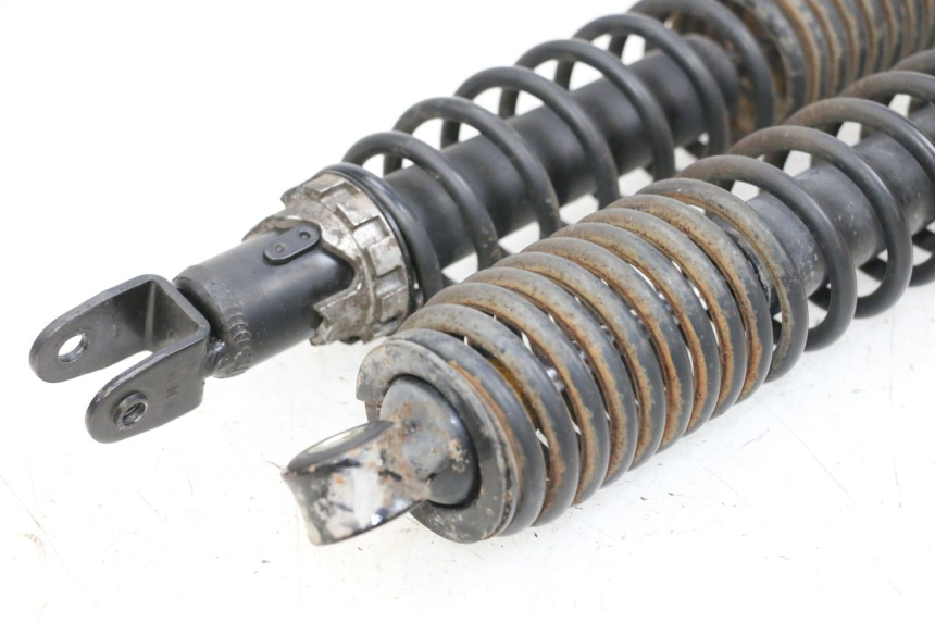 photo de COPPIA AMMORTIZZATORI POSTERIORI YAMAHA X-MAX XMAX 125 (2010 - 2013) - Primo piano tecnico