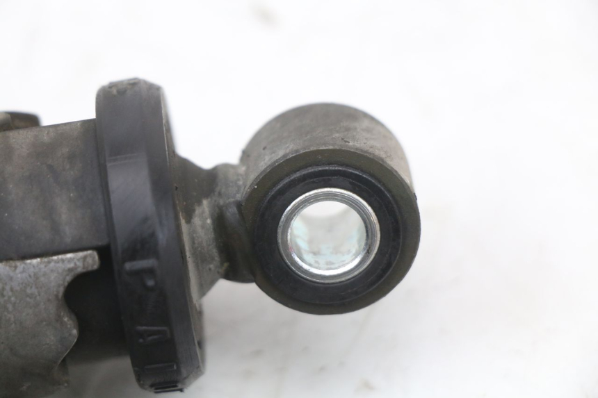photo de COPPIA AMMORTIZZATORI POSTERIORI YAMAHA YP MAJESTY 125 (2002 - 2006)