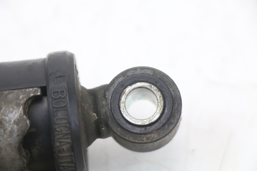 photo de COPPIA AMMORTIZZATORI POSTERIORI YAMAHA YP MAJESTY 125 (2002 - 2006)