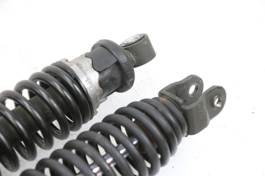 photo de COPPIA AMMORTIZZATORI POSTERIORI YAMAHA YP MAJESTY 125 (2002 - 2006) - Vista d'insieme del prodotto