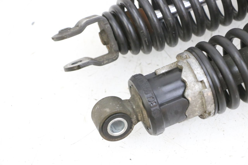 photo de COPPIA AMMORTIZZATORI POSTERIORI YAMAHA YP MAJESTY 125 (2002 - 2006) - Ricambio usato controllato