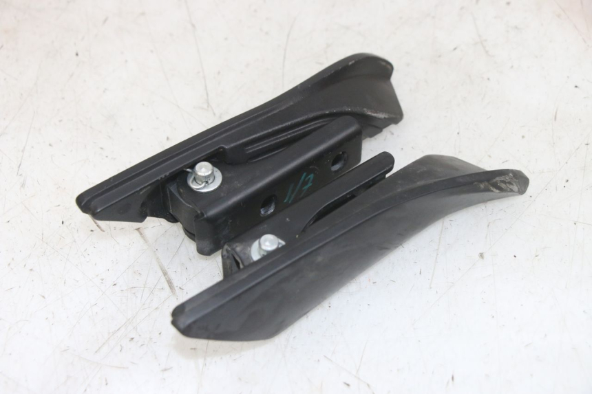 photo de PAIA DI PEDANE POSTERIORI APRILIA SXR 50 (2021 - 2023)