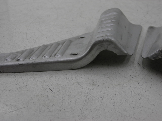 photo de COPPIA PEDANE POSTERIORI BAOTIAN TRAVEL SPIRIT 50 (2010 - 2012)