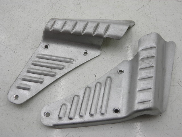 photo de COPPIA PEDANE POSTERIORI BAOTIAN TRAVEL SPIRIT 50 (2010 - 2012)