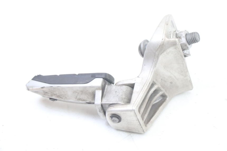 photo de PEDANA POSTERIORE BMW C1 125 (2000 - 2003)