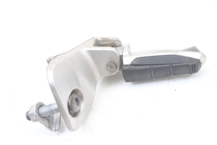 photo de PEDANA POSTERIORE BMW C1 125 (2000 - 2003)