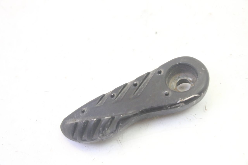 photo de PAIA DI PEDANE POSTERIORI MBK BOOSTER SPIRIT 50 (2004 - 2017) - Dettagli dei punti di fissaggio