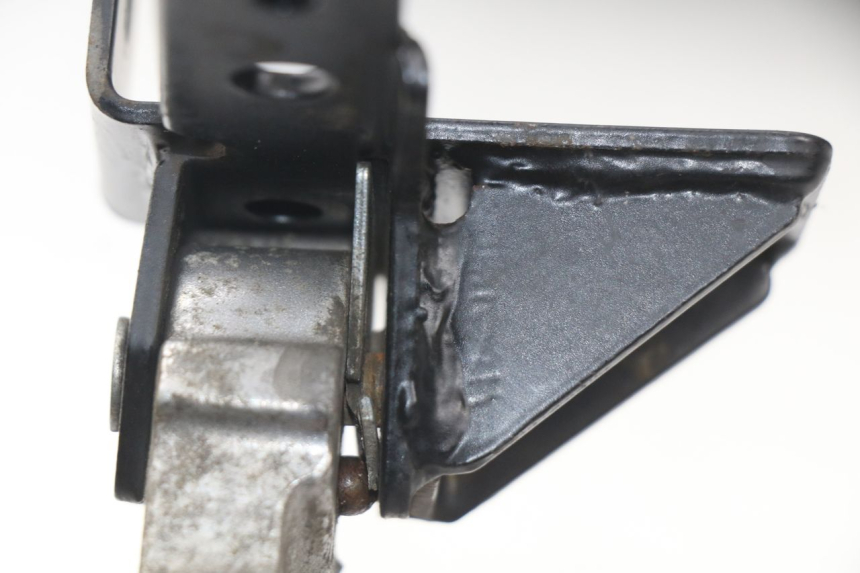 photo de PAIA DI PEDANE POSTERIORI PEUGEOT CITYSTAR 50 (2013 - 2017)