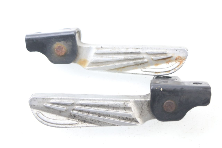 photo de COPPIA PEDANE POSTERIORI SYM FIDDLE 3 III 50 (2014 - 2020)