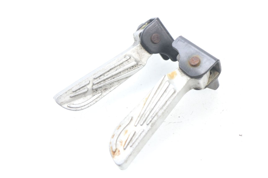 photo de COPPIA PEDANE POSTERIORI SYM FIDDLE 3 III 50 (2014 - 2020)