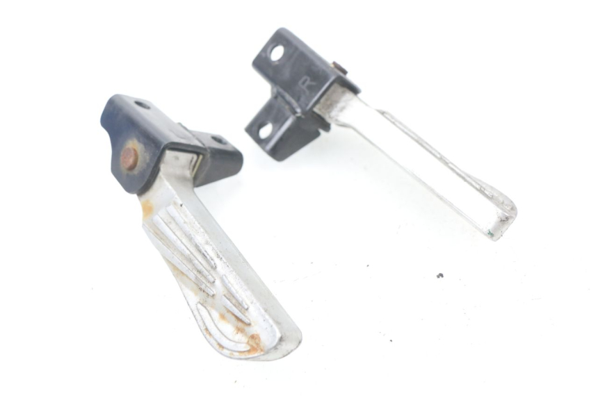 photo de COPPIA PEDANE POSTERIORI SYM FIDDLE 3 III 50 (2014 - 2020)