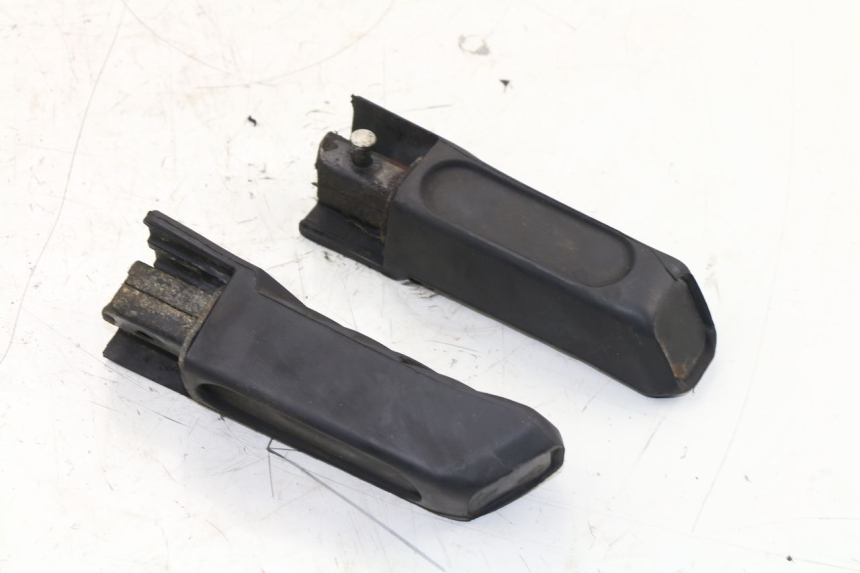 photo de COPPIA PEDANE POSTERIORI HONDA FES S-WING SWING 125 (2007 - 2015)