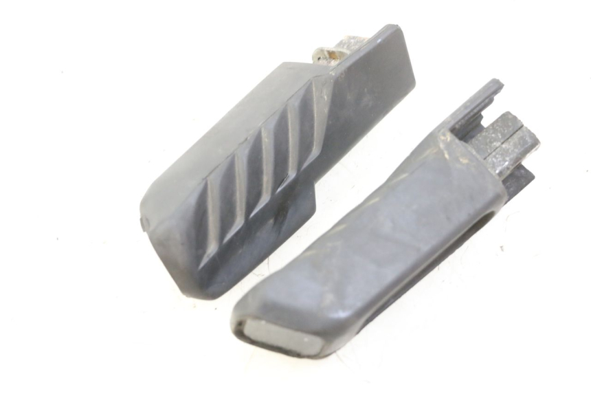 photo de PAIA DI PEDANE POSTERIORI HONDA FES S-WING SWING ABS 125 (2007 - 2015)