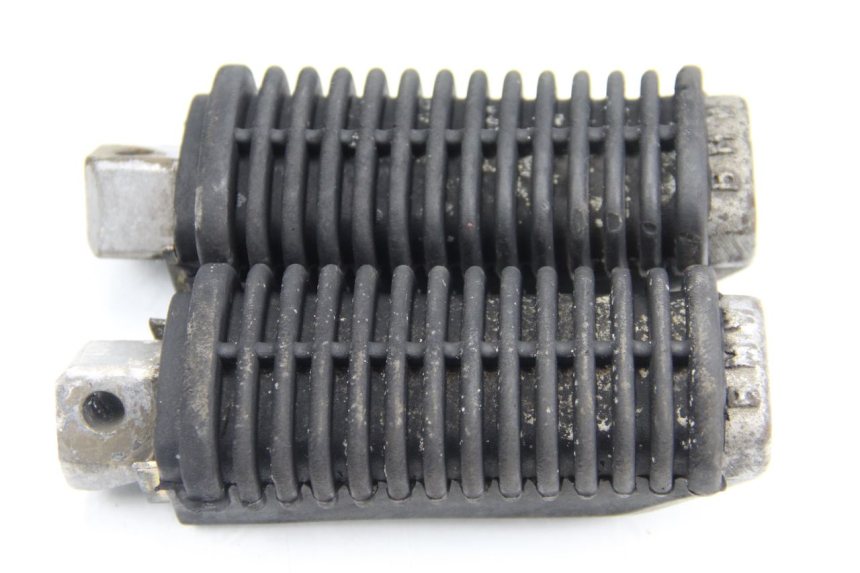 photo de COPPIA PEDANE POSTERIORI BMW K100 1000 (1982 - 1990)