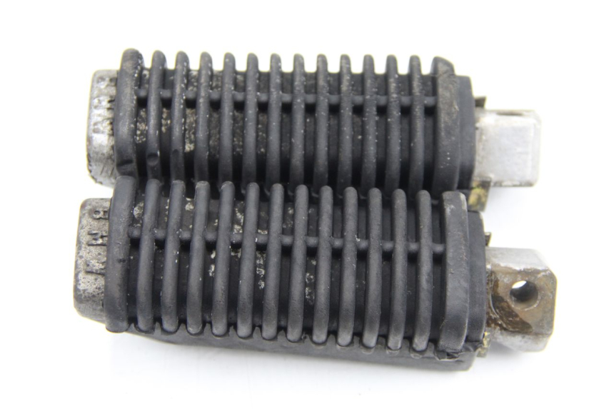 photo de COPPIA PEDANE POSTERIORI BMW K100 1000 (1982 - 1990)