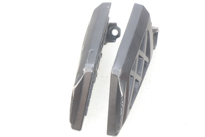 photo de PAIA DI PEDANE POSTERIORI PEUGEOT KISBEE 4T 50 (2018 - 2022)