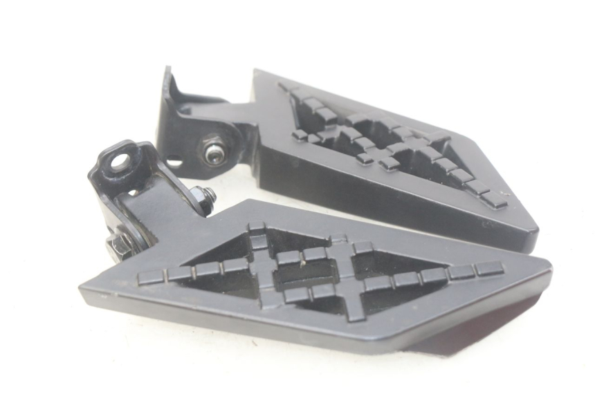 photo de PAIA DI PEDANE POSTERIORI PEUGEOT KISBEE 4T 50 (2018 - 2022)