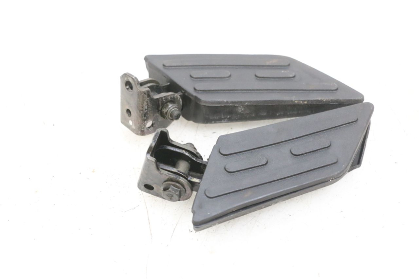 photo de PAIA DI PEDANE POSTERIORI PEUGEOT KISBEE 4T 50 (2010 - 2017) - Vista d'insieme del prodotto