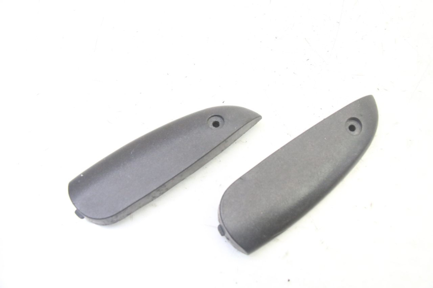 photo de PEDANA POSTERIORE PIAGGIO LIBERTY 4T 50 (2009 - 2015)
