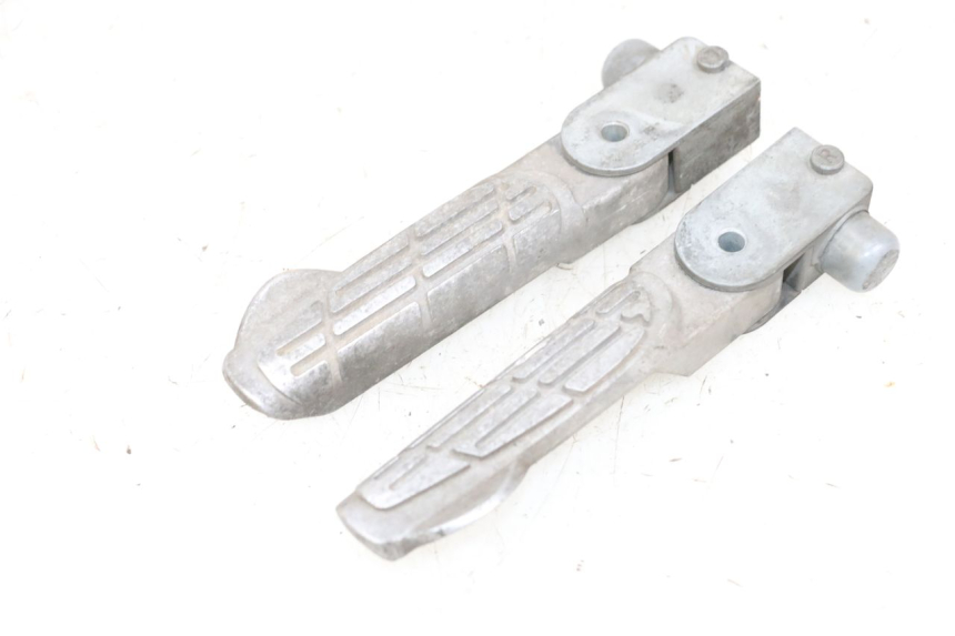 photo de PAIA DI PEDANE POSTERIORI KYMCO LIKE 125 (2009 - 2016) - Vista principale