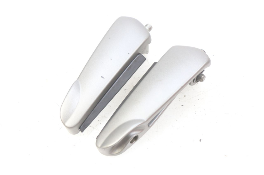 photo de PAIA DI PEDANE POSTERIORI GILERA NEXUS 125 (2009 - 2013)