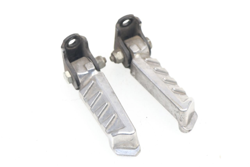 photo de PAIA DI PEDANE POSTERIORI PEUGEOT LUDIX 50 (2008 - 2017)