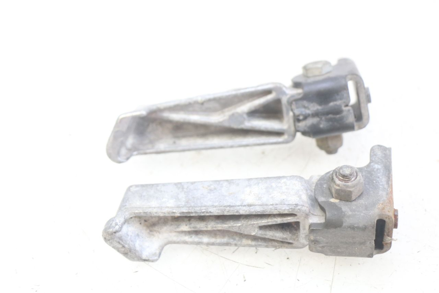 photo de PAIA DI PEDANE POSTERIORI PEUGEOT LUDIX 50 (2005 - 2007)