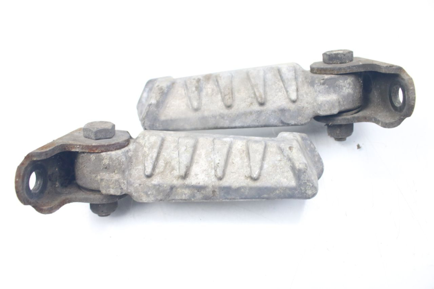 photo de PAIA DI PEDANE POSTERIORI PEUGEOT LUDIX SNAKE 2T 50 (2004 - 2014)