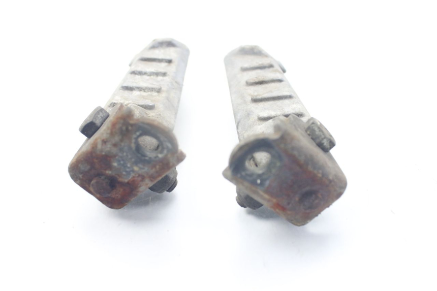 photo de PAIA DI PEDANE POSTERIORI PEUGEOT LUDIX SNAKE 2T 50 (2004 - 2014)