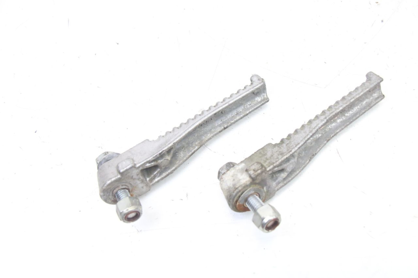 photo de PEDANA POSTERIORE PEUGEOT TREKKER TKR 50 (2005 - 2014)