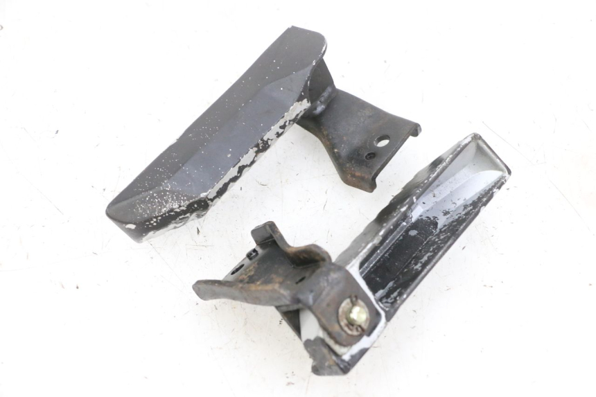 photo de PEDANA POSTERIORE DAELIM S1 125 (2007 - 2016) - Primo piano tecnico