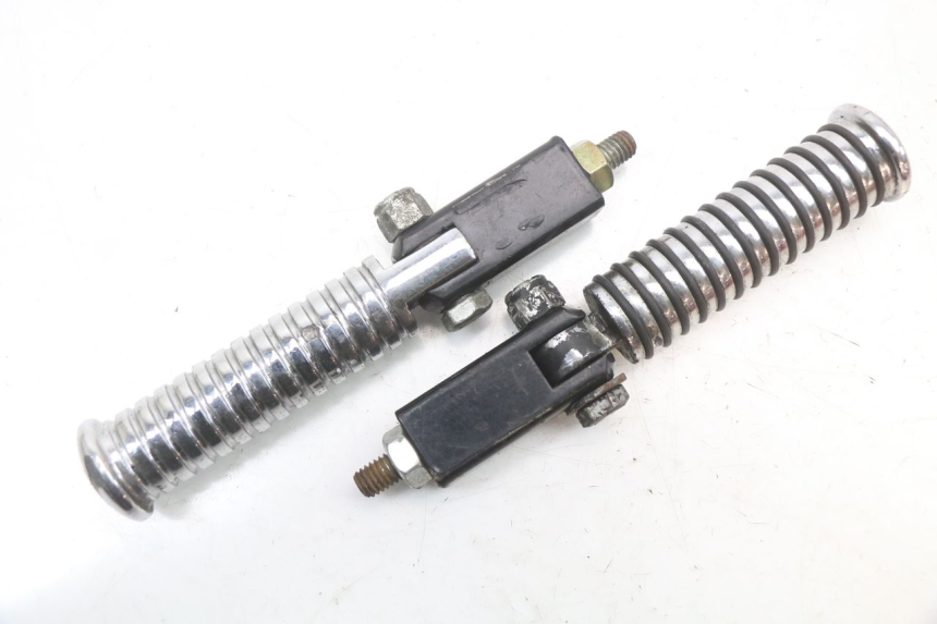 photo de PEDANA POSTERIORE HARLEY DAVIDSON SPORTSTER XL CUSTOM 1200 (2003 - 2004)