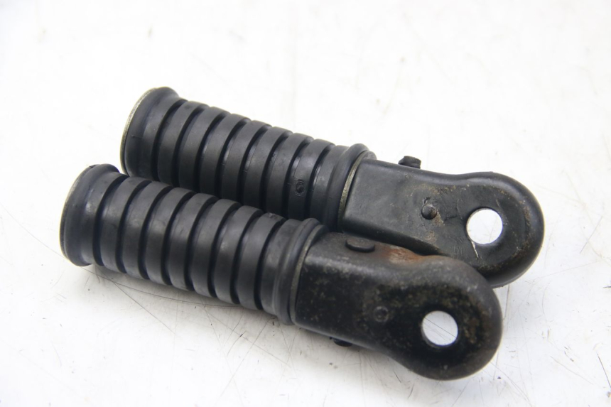 photo de PAIA DI PEDANE POSTERIORI YAMAHA SR 125 (1982 - 2003)