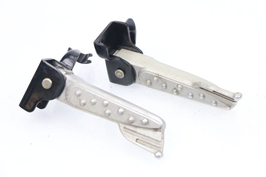 photo de COPPIA PEDANE POSTERIORI SYM MIO 50 (2005 - 2010)