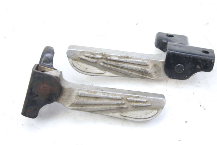 photo de PAIA DI PEDANE POSTERIORI PEUGEOT TWEET 4T 50 (2010 - 2014)