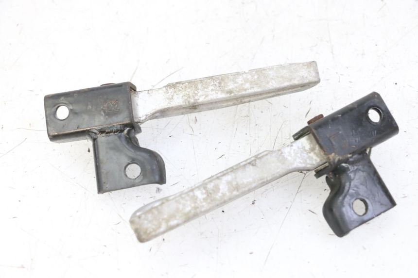 photo de PEDANA POSTERIORE PEUGEOT TWEET 4T 50 (2014 - 2019)