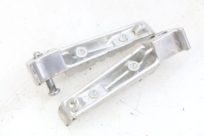 photo de PAIA DI PEDANE POSTERIORI YAMAHA X-MAX XMAX 125 (2010 - 2014)