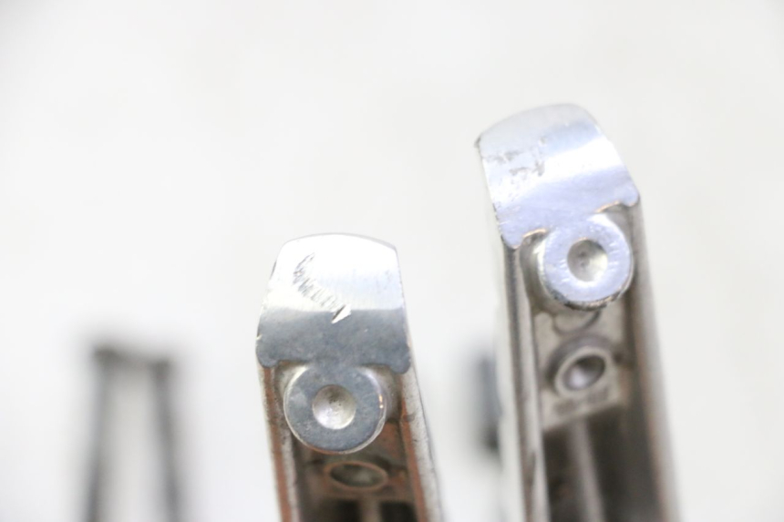 photo de PAIA DI PEDANE POSTERIORI YAMAHA X-MAX XMAX 125 (2010 - 2014)