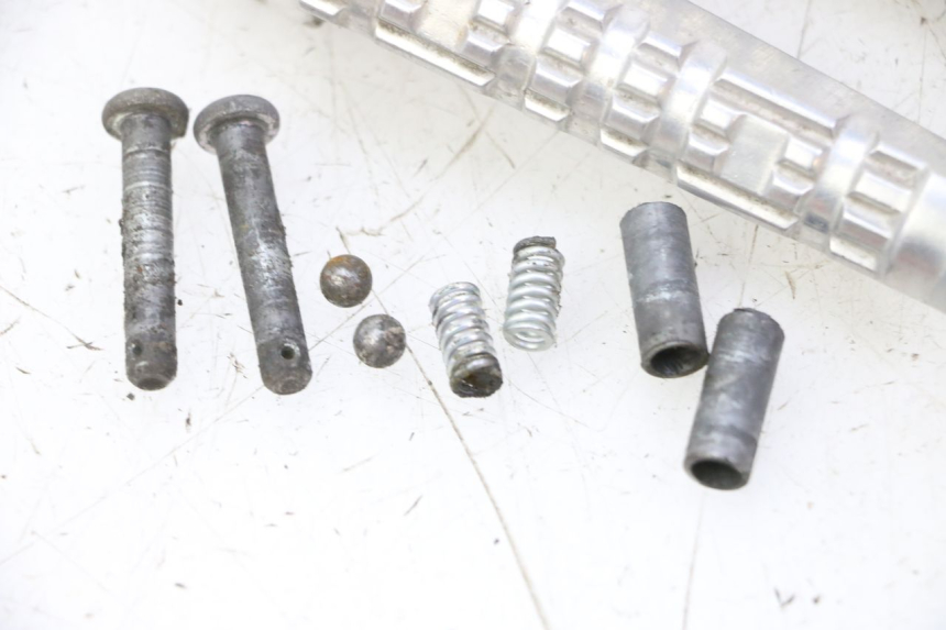 photo de PAIA DI PEDANE POSTERIORI YAMAHA X-MAX XMAX 125 (2010 - 2014)