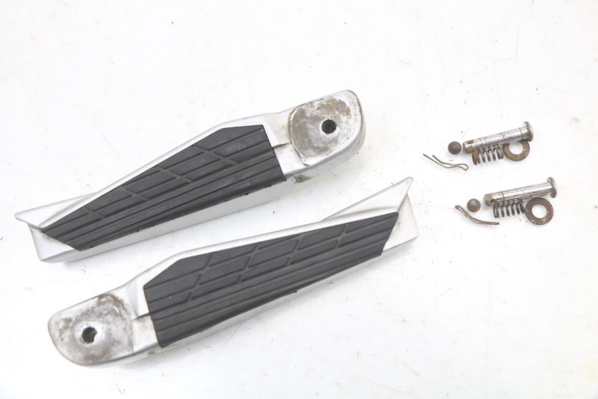 photo de PEDANA POSTERIORE KYMCO XCITING 250 (2006 - 2009)