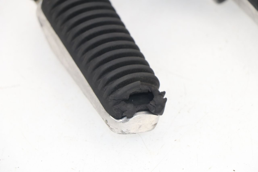 photo de PAIA DI PEDANE POSTERIORI YAMAHA XMAX X-MAX 125 (2006 - 2009)