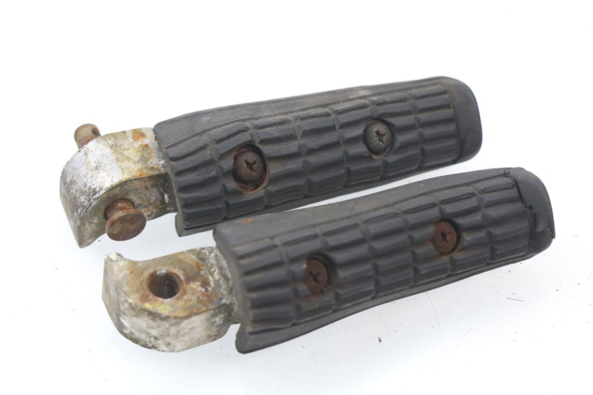photo de COPPIA PEDANE POSTERIORI YAMAHA XJN XJ N DIVERSION 600 (1994 - 1997)