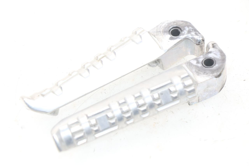 photo de PEDANA POSTERIORE YAMAHA YP T-MAX TMAX 530 (2017 - 2020)