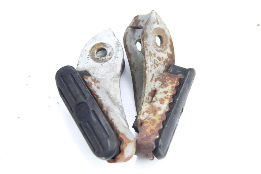 photo de COPPIA PEDANE ANTERIORI BMW R GS 1200 (2005 - 2007)