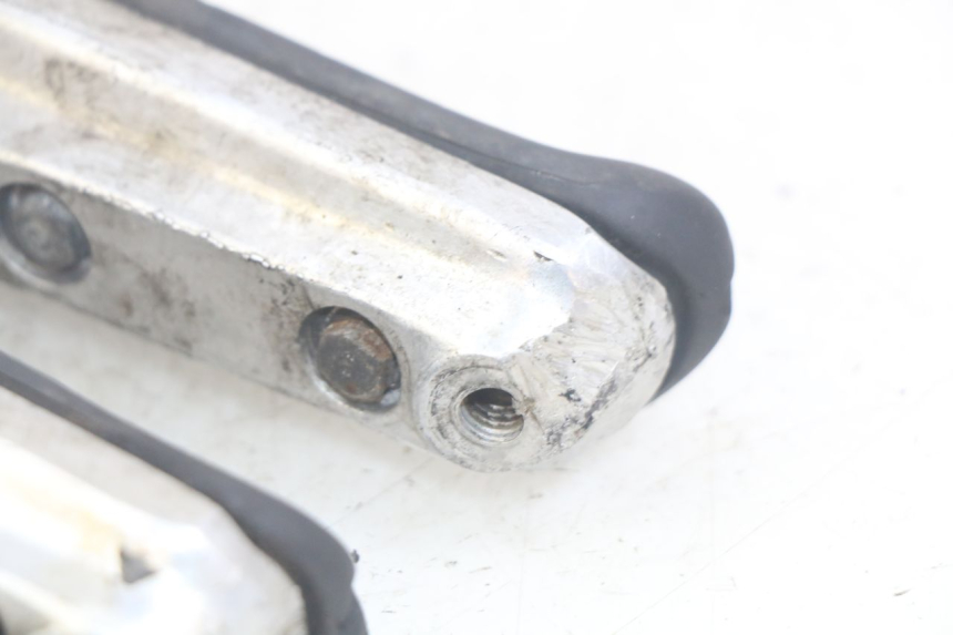 photo de PAIA DI PEDANE ANTERIORI HONDA CBR F SC25 1000 (1989 - 1992)