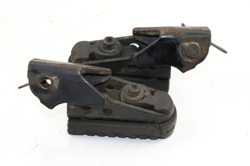 photo de COPPIA PEDANE ANTERIORI HONDA CLR CITYFLY 125 (1998 - 2003)