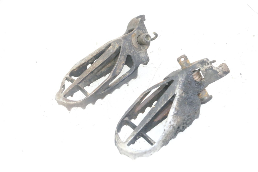 photo de PEDANA ANTERIORE KAWASAKI KX F KXF 450 (2009 - 2011)