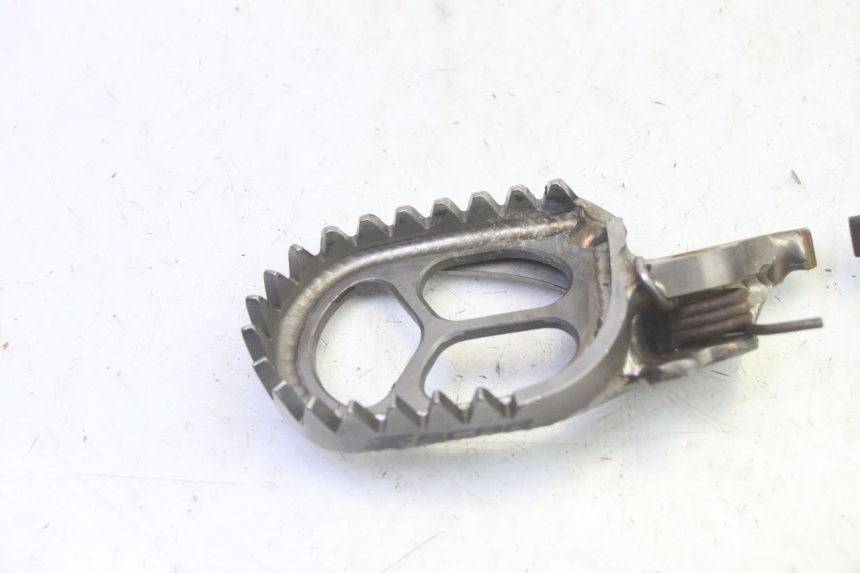 photo de PEDANA ANTERIORE KAWASAKI KXF KX-F 250 (2017 - 2019) - Altra angolazione